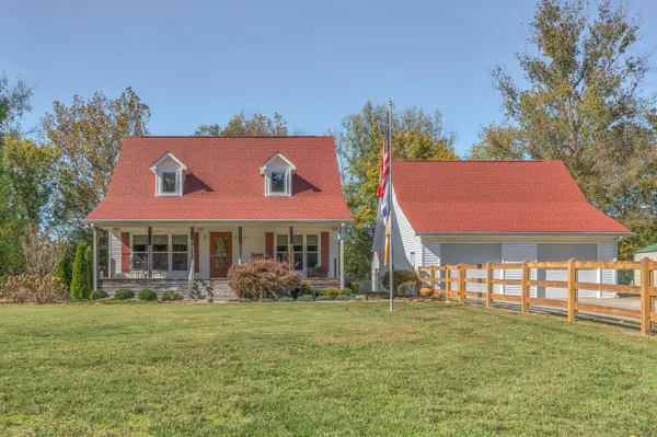 6285 Medley Ammonette Rd, Buffalo Valley, TN 38548