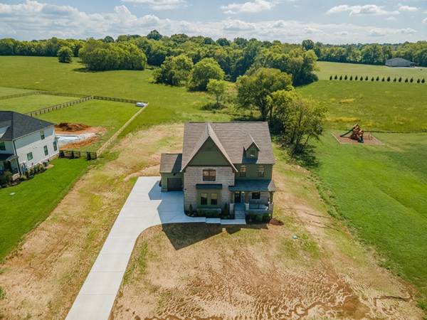1018 Peyton Place, Columbia, TN 38401