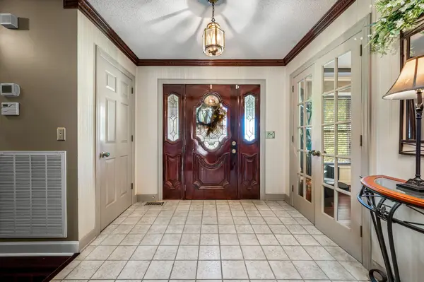 1712 Lake Grassland #W, Gallatin, TN 37066