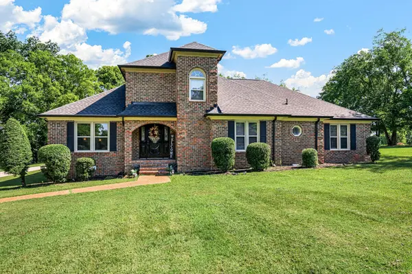 1712 Lake Grassland #W, Gallatin, TN 37066