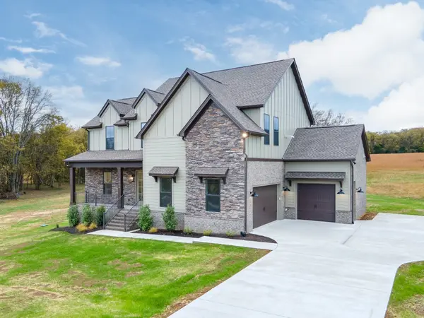 1066 Peyton Pl, Columbia, TN 38401