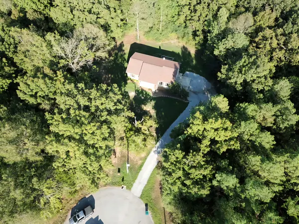 6336 Hickory Dr, Centerville, TN 37033