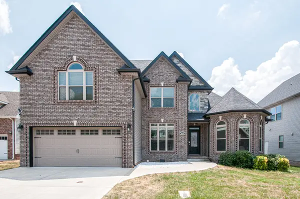 3470 Southwood Dr, Clarksville, TN 37042