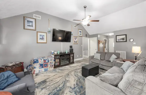 136 Layne Dr, Bells, TN 38006