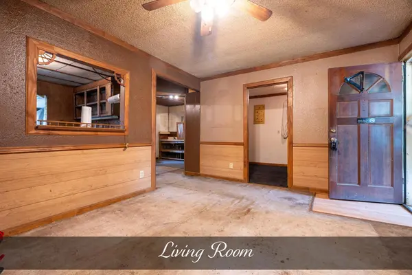 486 Critter Creek Rd, Crossville, TN 38572
