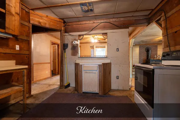 486 Critter Creek Rd, Crossville, TN 38572