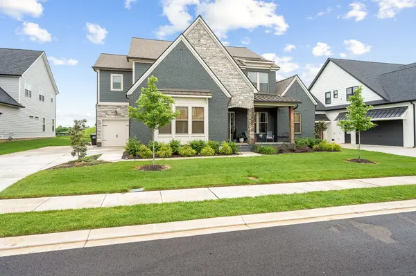 5635 Eaglemont Dr, Murfreesboro, TN 37129