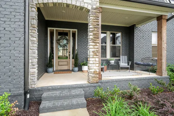 5635 Eaglemont Dr, Murfreesboro, TN 37129