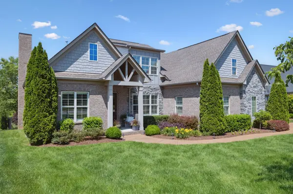 4136 Banner Square Ln, Arrington, TN 37014
