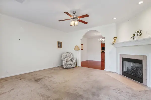 123 Shore Dr, White House, TN 37188