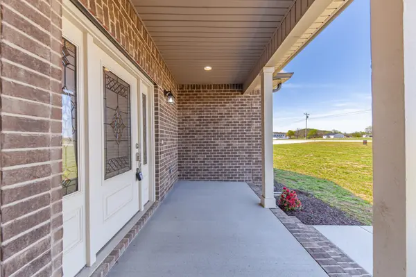 3240 Ostella Rd, Cornersville, TN 37047