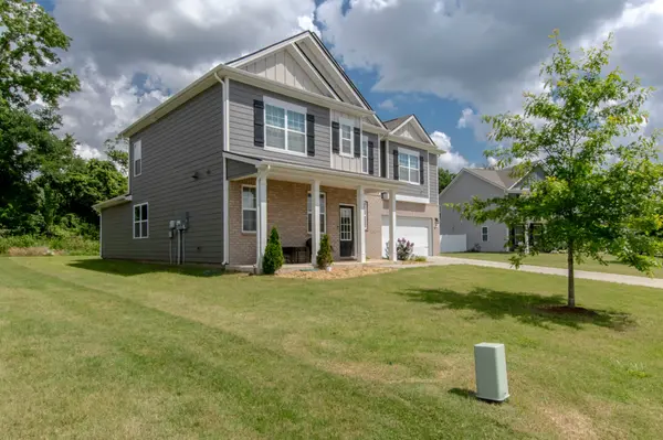 1031 Altavista Ln, Smyrna, TN 37167