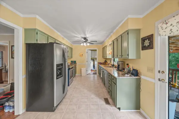 1206 Belmont Dr, Cookeville, TN 38506
