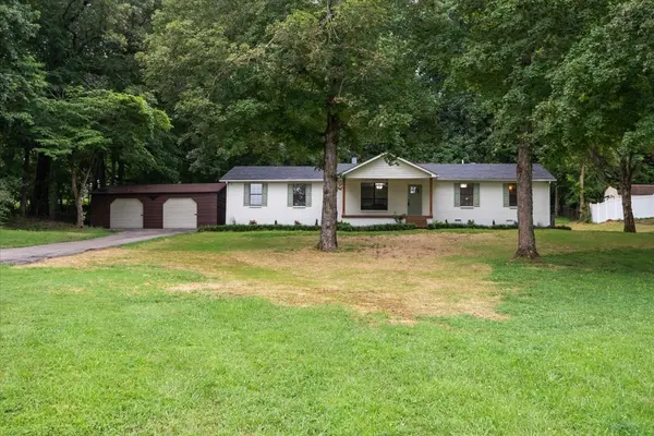 1122 Ridgecrest Dr, Dickson, TN 37055