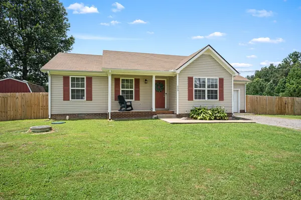 225 Callender Ct, Christiana, TN 37037