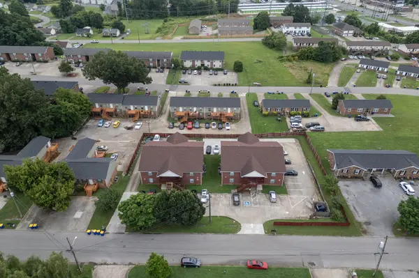 143 Darlene Dr, Clarksville, TN 37042