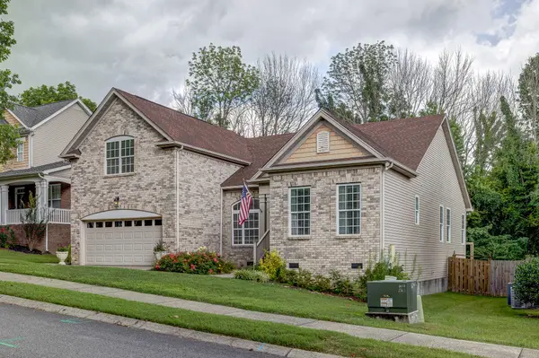 726 Cowan Dr, Nolensville, TN 37135