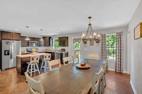 1105 Smiley Troutt Rd, Bethpage, TN 37022