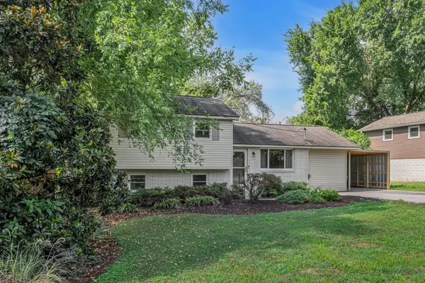 230 Juarez Dr, Hermitage, TN 37076