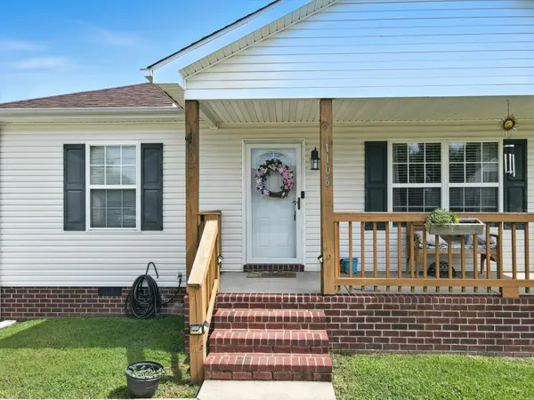 1106 Halverson Dr, Murfreesboro, TN 37128