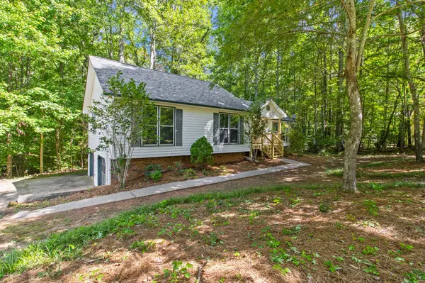 152 Northwoods Circle, Ball Ground, GA 30107