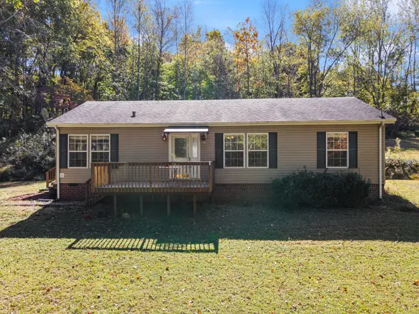 1036 Kaity Brooke Rd, Portland, TN 37148