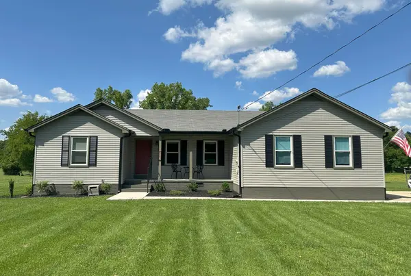 823 Brookhaven Cir,  Shelbyville,  TN 37160