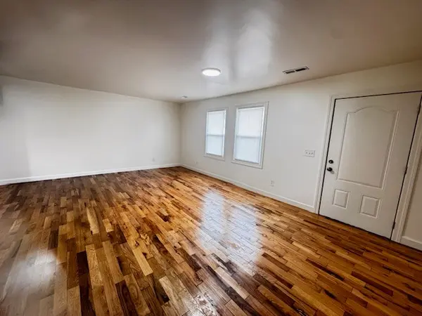 106 Waggoner St, Decherd, TN 37324
