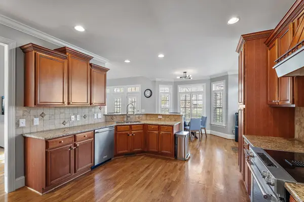 333 Shadow Creek Dr, Brentwood, TN 37027