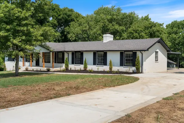 612 Menees Ln, Madison, TN 37115