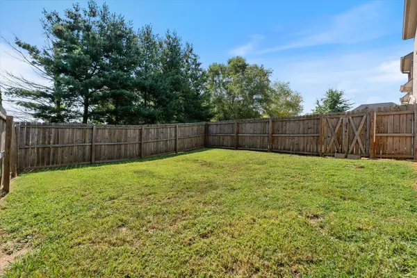 3699 Prestwicke Pl, Adams, TN 37010