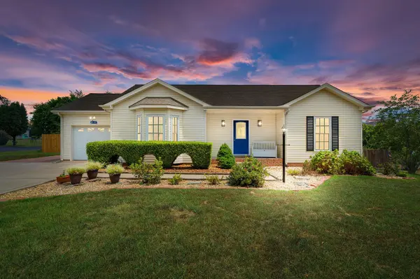 1811 Hunt Ln, Pleasant View, TN 37146