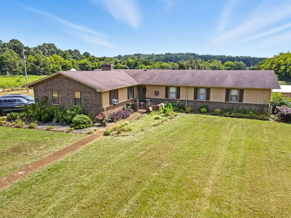 203 Earl Smith Rd, Wartrace, TN 37183