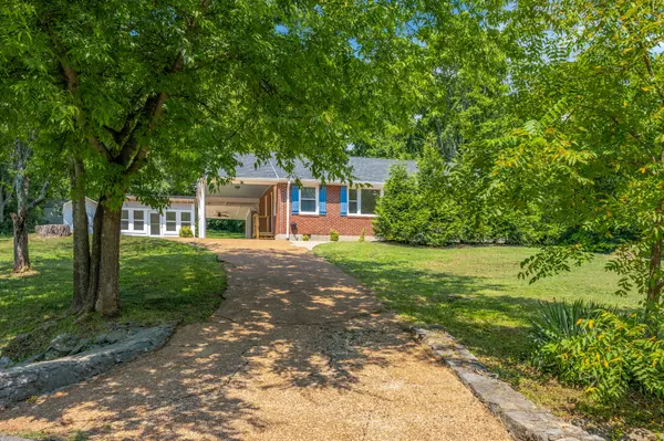 4814 Abbay Dr, Nashville, TN 37211