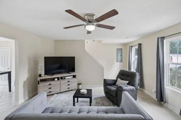1453 Rochester Dr, Murfreesboro, TN 37130
