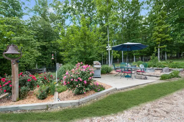 2685 Highway 230 #W, Nunnelly, TN 37137
