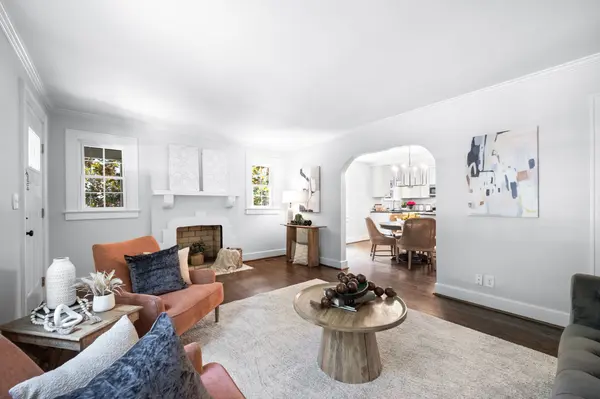 807 Hillview Hts, Nashville, TN 37204