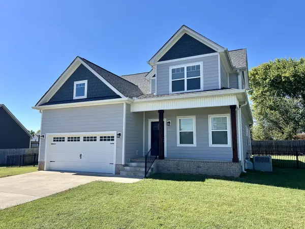 1059 Melvin Dr, Cross Plains, TN 37049