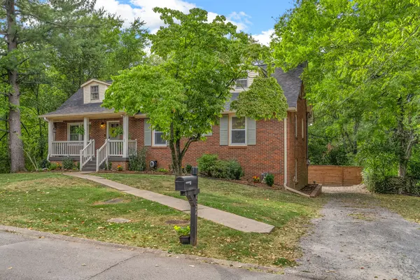 452 Harwell Dr, Hermitage, TN 37076