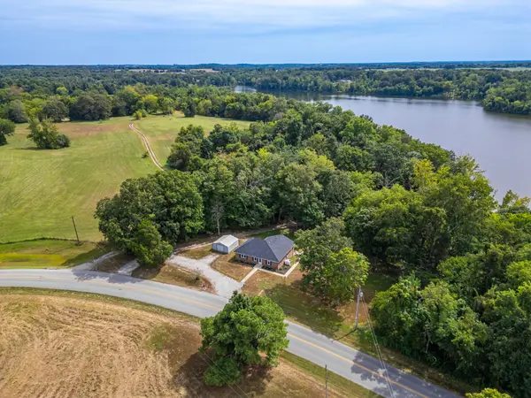 4550 Antioch Rd, Hopkinsville, KY 42240