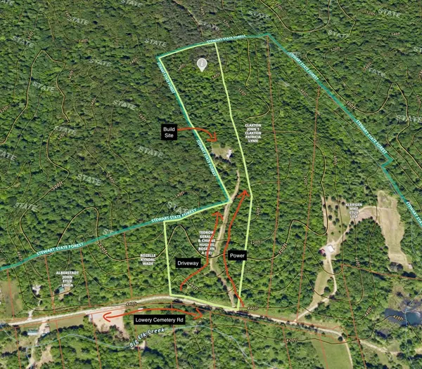 321 Lowery Cemetery Rd, Cumberland City, TN 37050