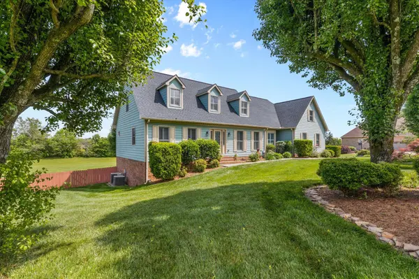 3054 Hawthorne Street, Athens, TN 37303