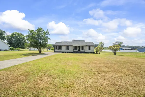 8861 Owens Chapel Rd, Springfield, TN 37172