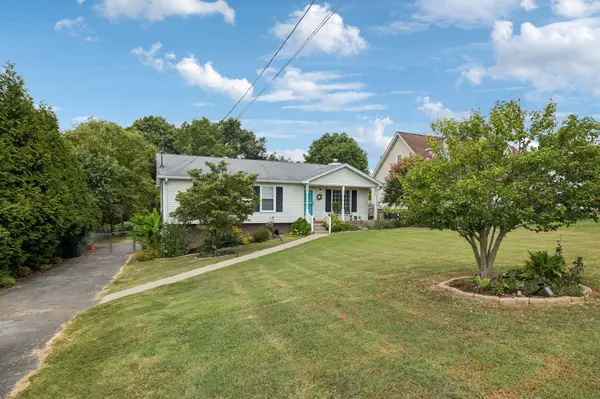 135 Riverwood Dr, Hendersonville, TN 37075