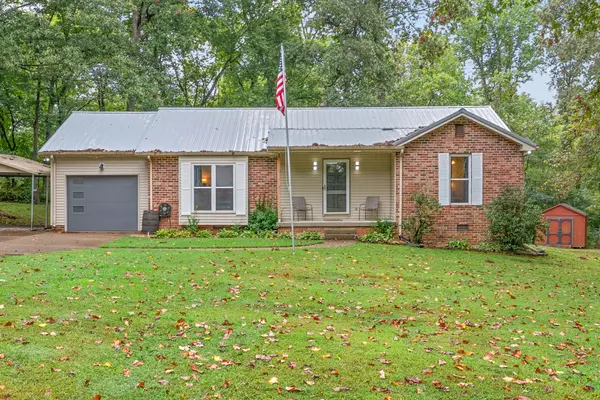 1404 Windhill Ct, Greenbrier, TN 37073