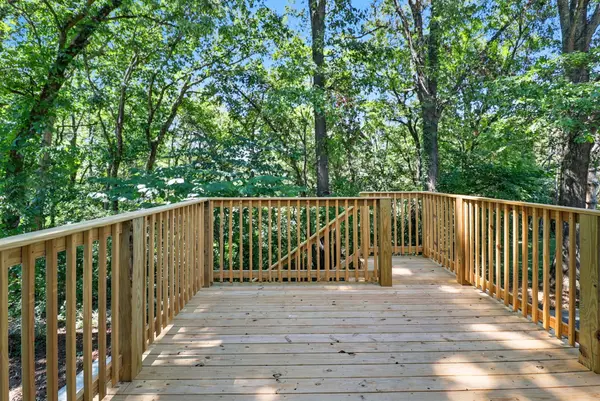 503 Spring Ln, Columbia, TN 38401
