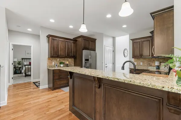 111 Renee Ct, Cottontown, TN 37048