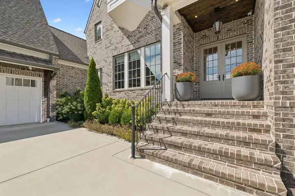 9013 Passiflora Ct, College Grove, TN 37046
