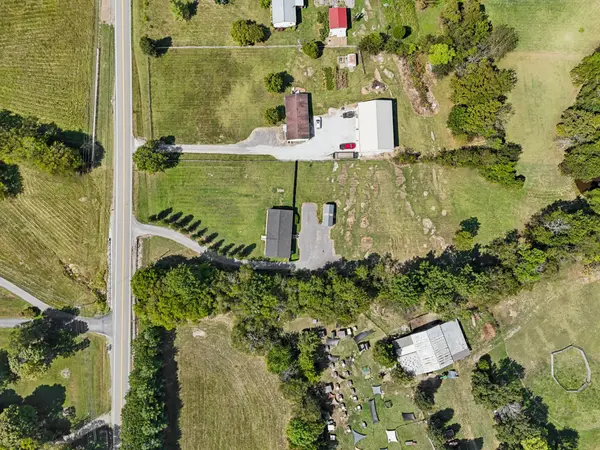 8123 Trousdale Ferry Pike, Lebanon, TN 37090