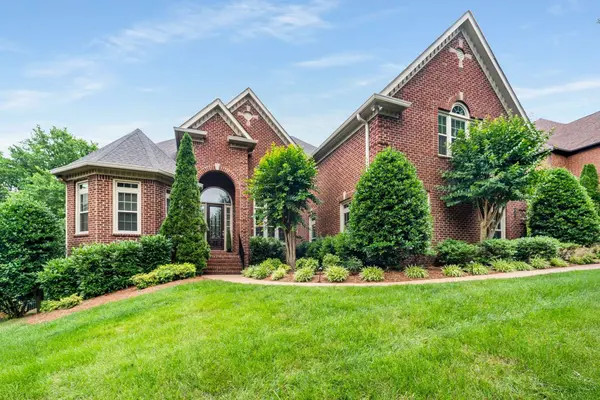 241 King Arthur Cir,  Franklin,  TN 37067